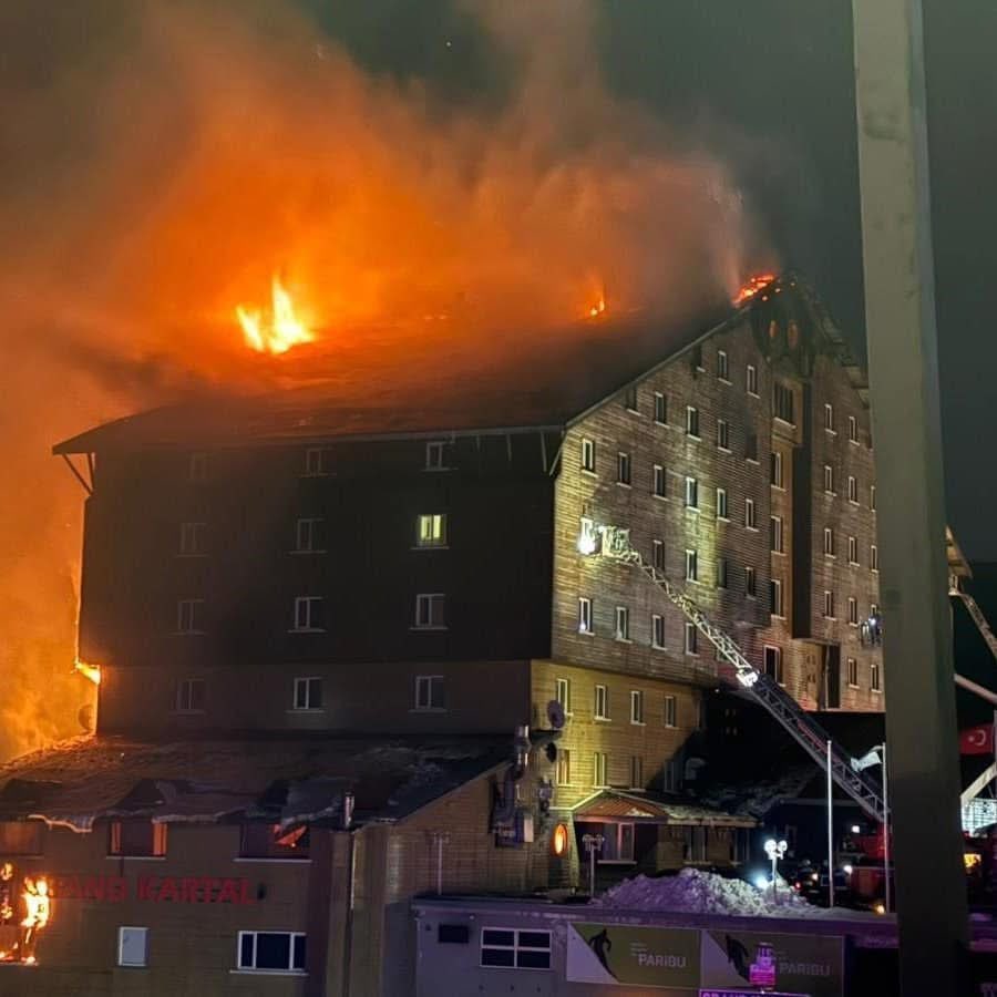 Kartalkaya'daki Yangın ve Mahsun Kırmızıgül'ün Duyguları