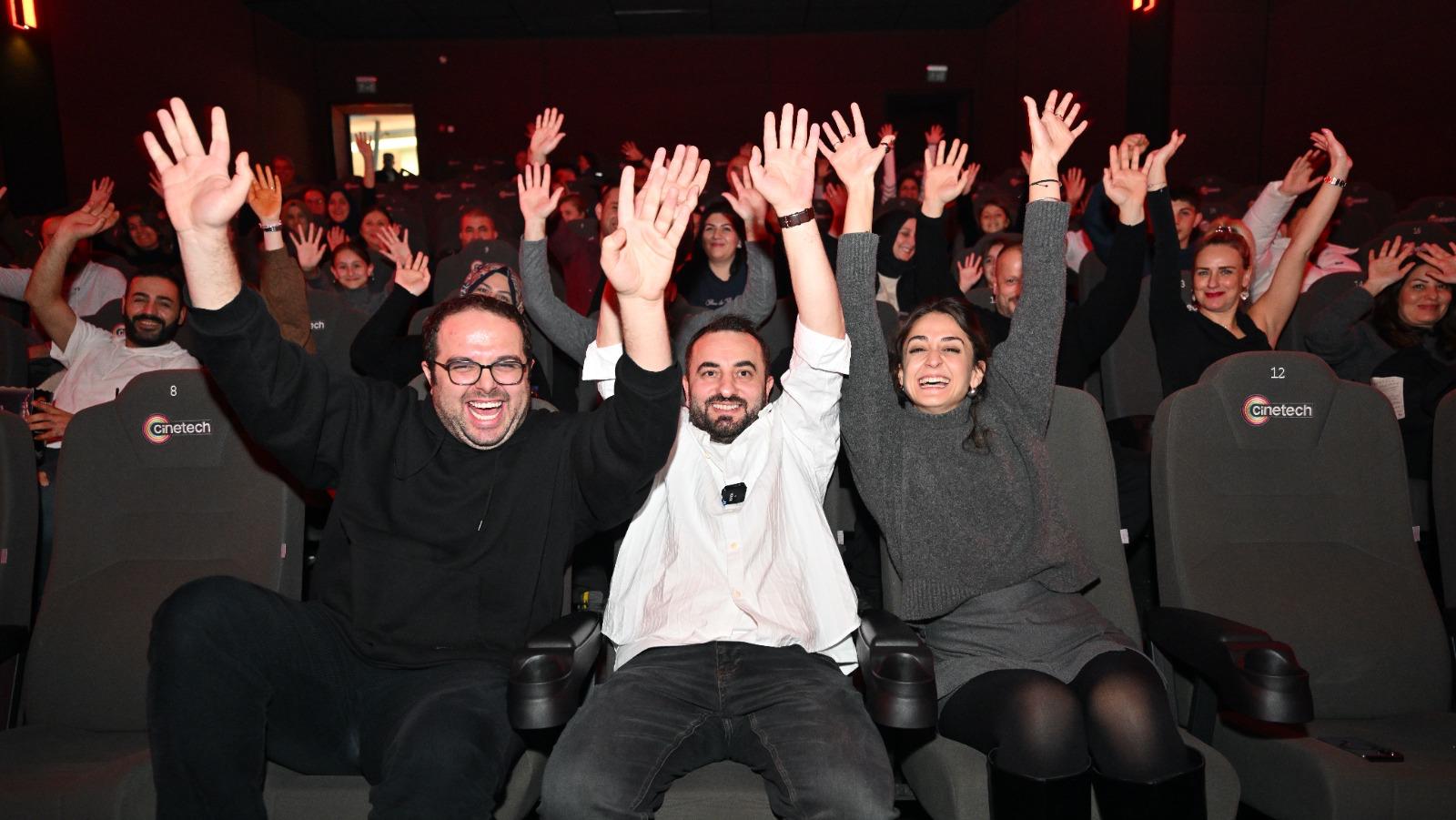 “Tur Rehberi” Filmi Yeni Yılda Seyircilerle Buluşuyor